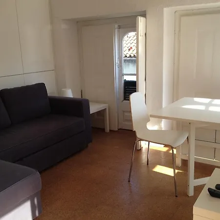 Apartment Principe Real Terrace Lisbon